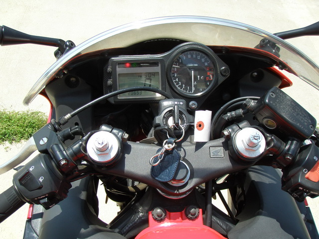 Купить мотоцикл Honda CBR600F4i 2003 фото 19